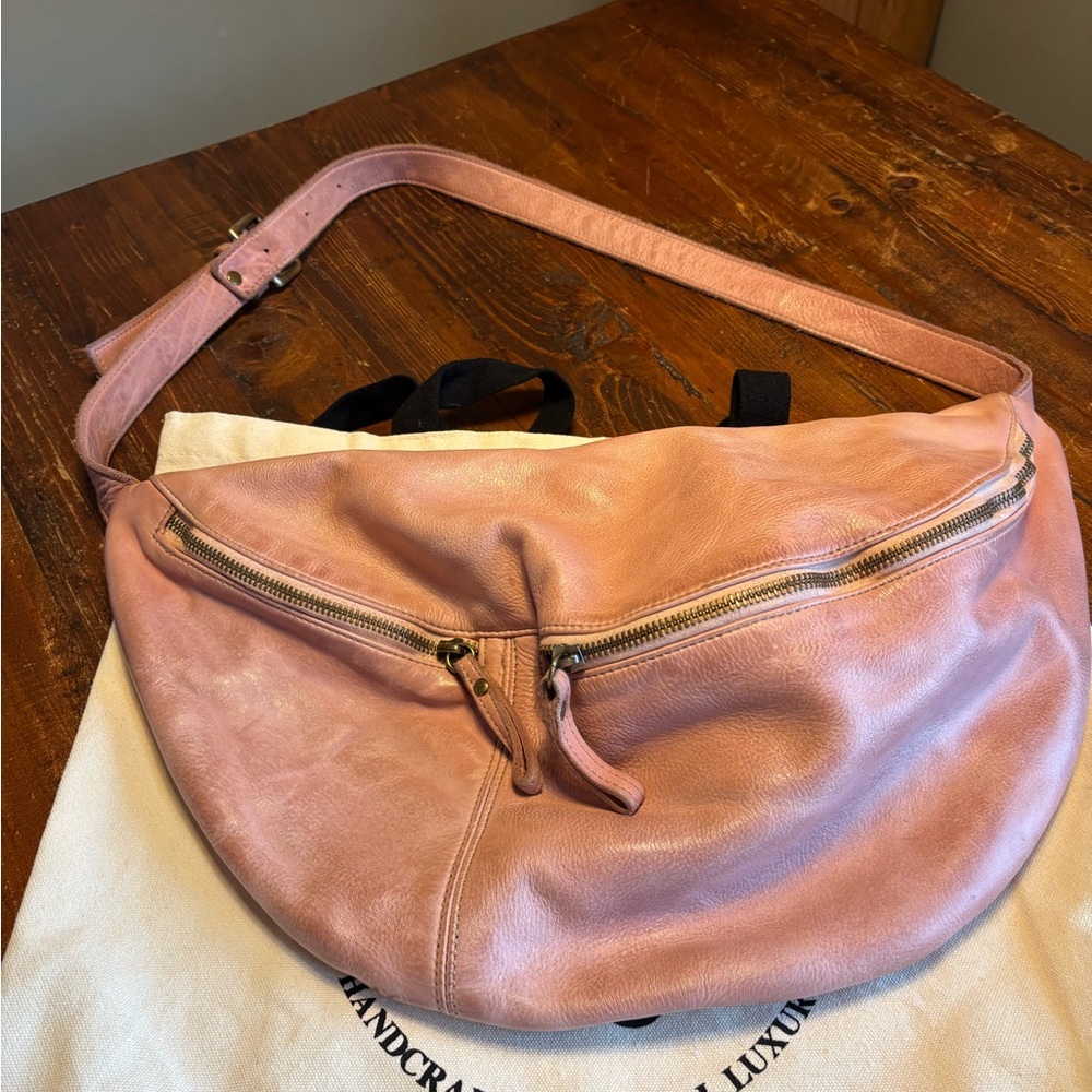 Lusher co. City sling in blush pink